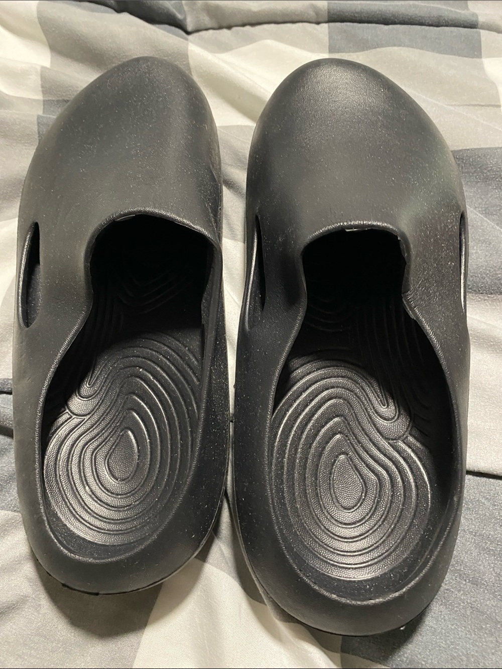 Pillow slides purchased off of Facebook Black Slip-On Foam Mules